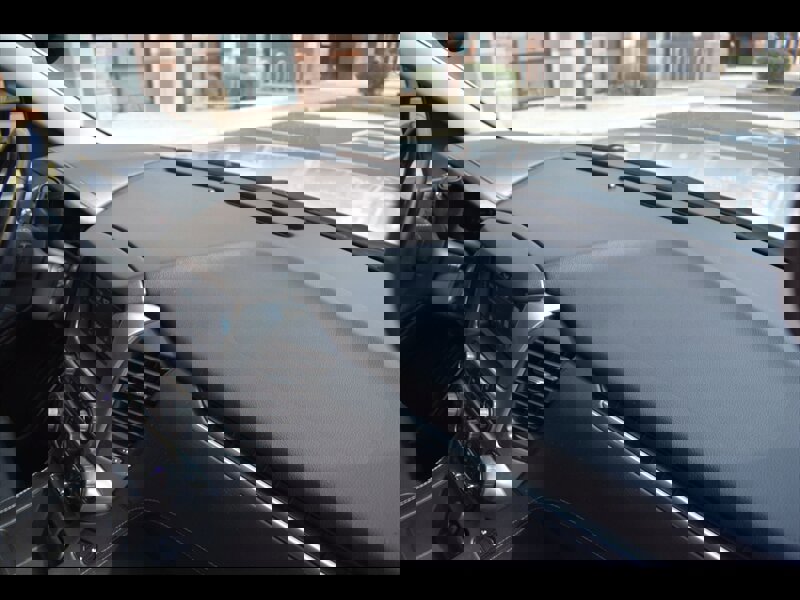 Used 2016 Chevrolet Suburban LT w/ Luxury Package RWD image 37