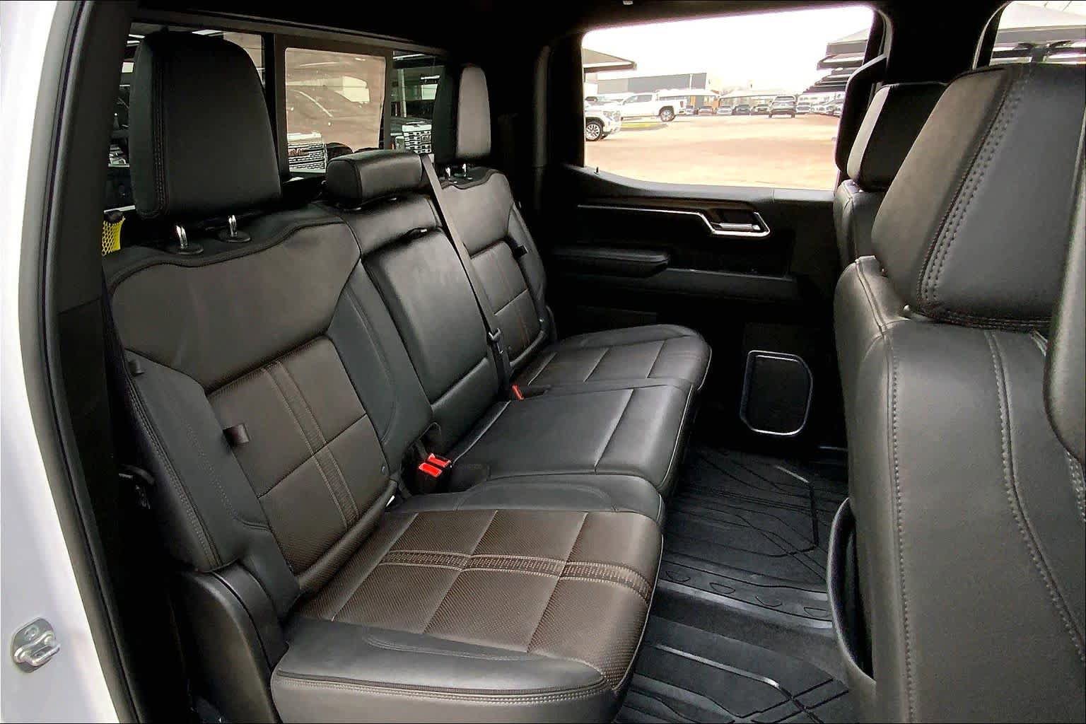 Certified 2025 Chevrolet Silverado 1500 High Country w/ High Country Premium Package image 19