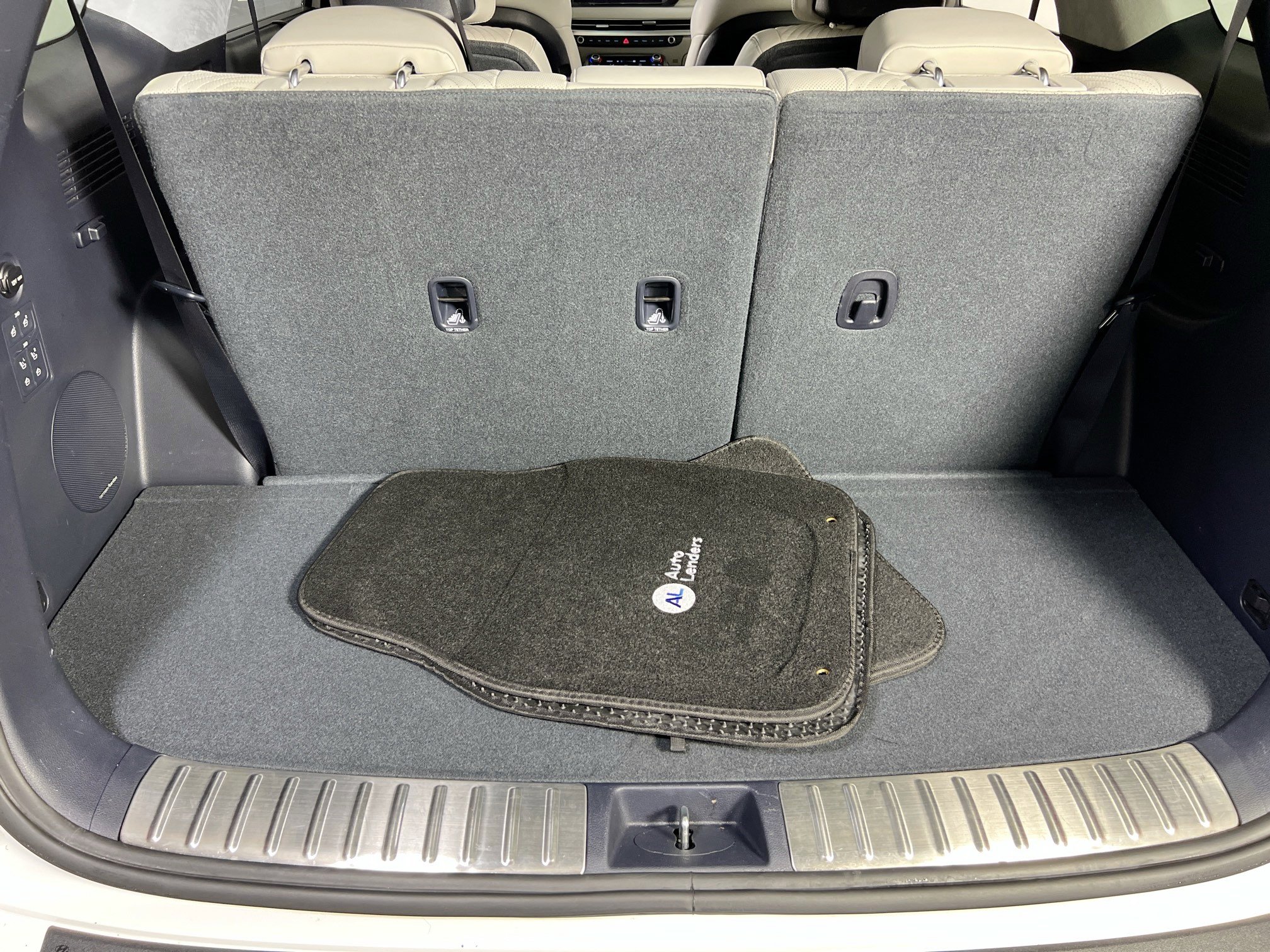 Used 2023 Hyundai Palisade Calligraphy image 28