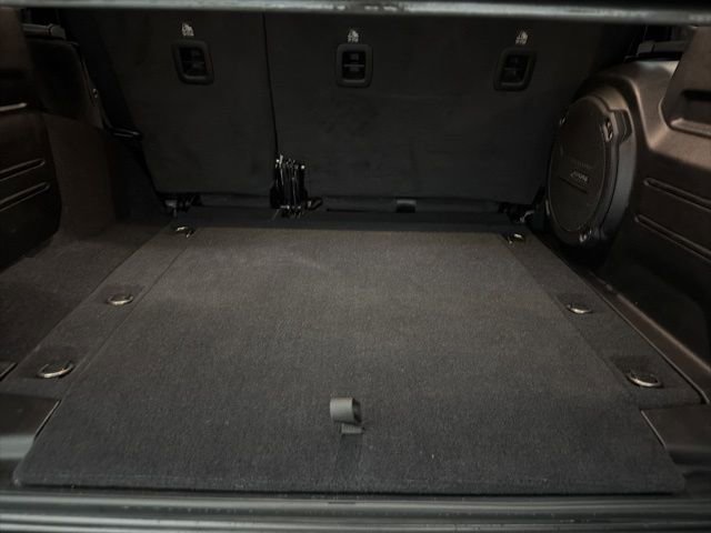 Used 2021 Jeep Wrangler Unlimited Rubicon image 22