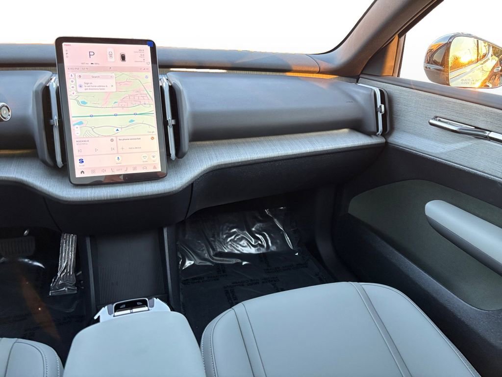 New 2026 Volvo EX30 Plus image 9