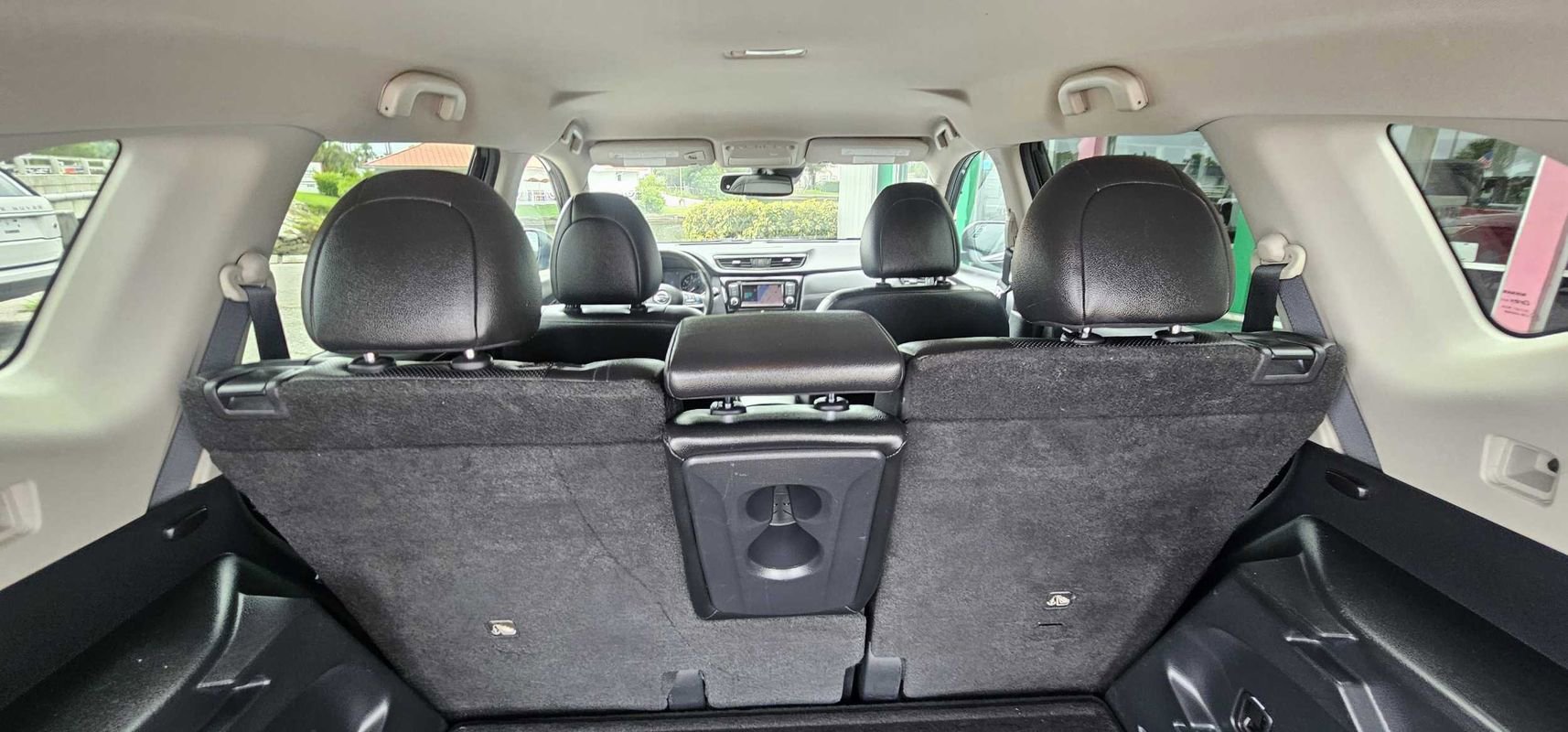 Used 2020 Nissan Rogue SL FWD image 18