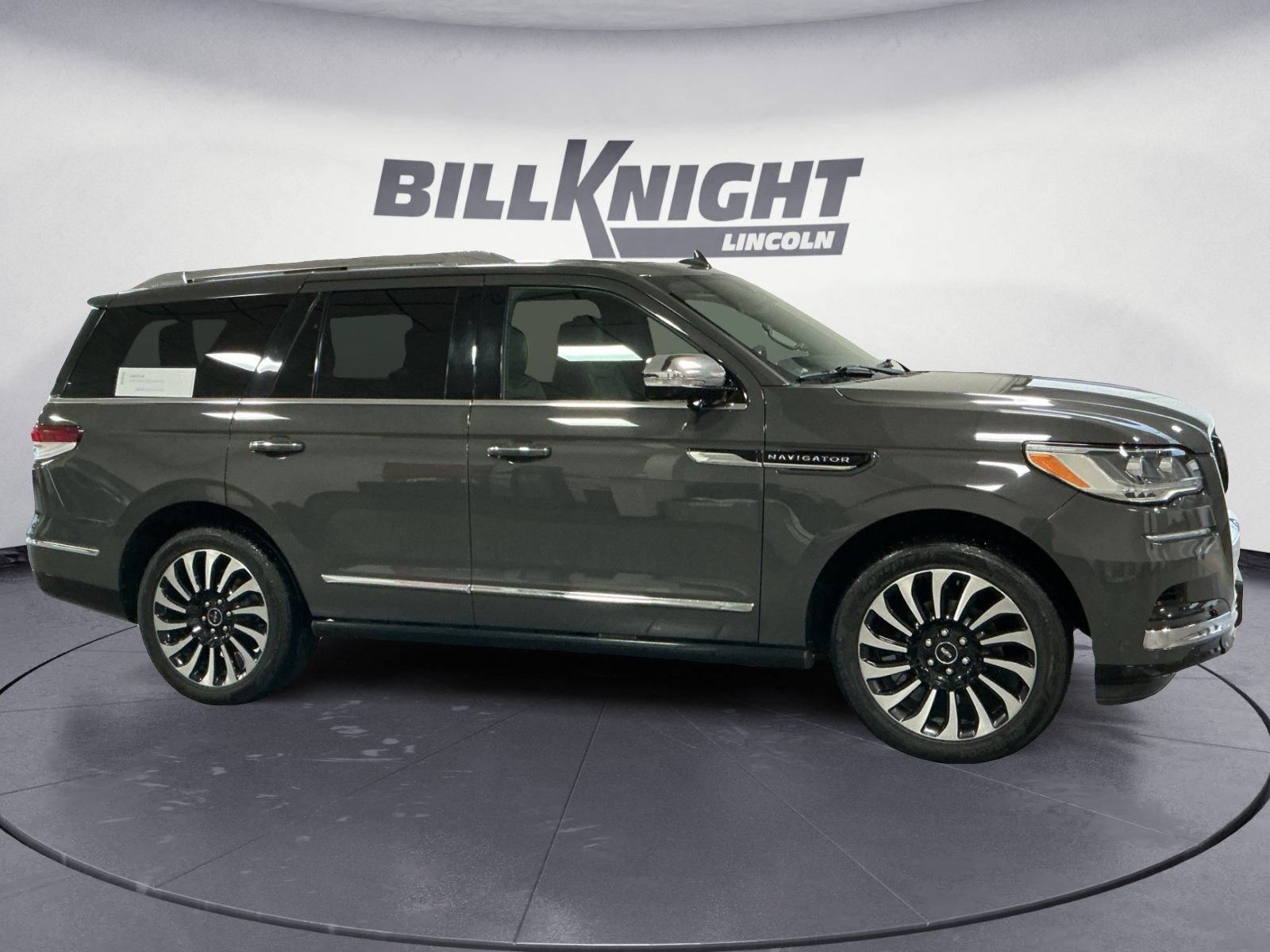 Certified 2022 Lincoln Navigator Black Label AWD/4WD image 6