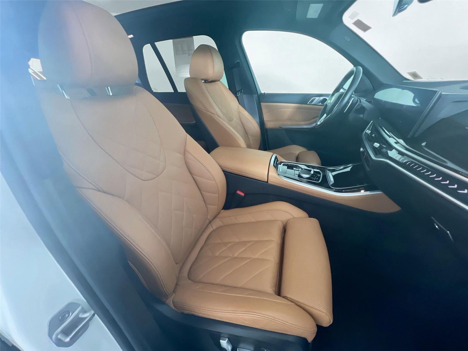 Certified 2024 BMW X5 xDrive40i image 28