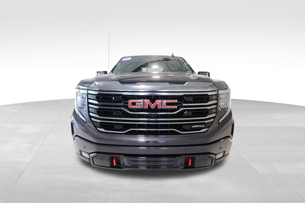 Used 2024 GMC Sierra 1500 AT4 w/ Technology Package AWD/4WD image 7