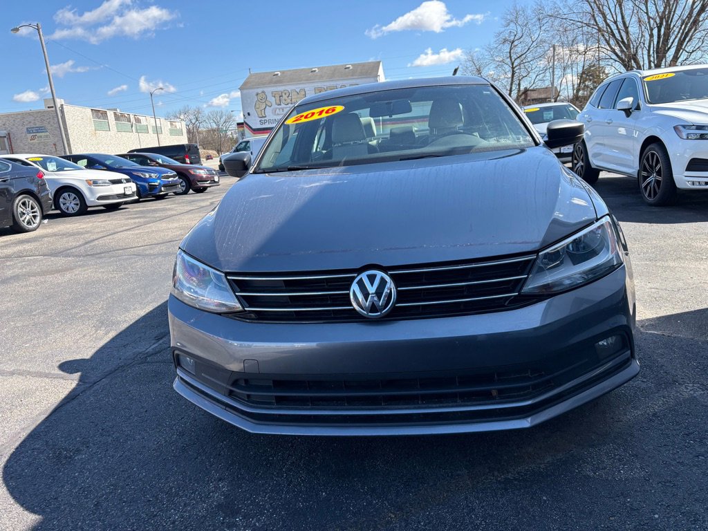 Used 2016 Volkswagen Jetta Sport image 7