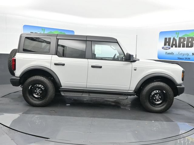 New 2026 Ford Bronco Big Bend w/ Black Diamond Package AWD/4WD image 3
