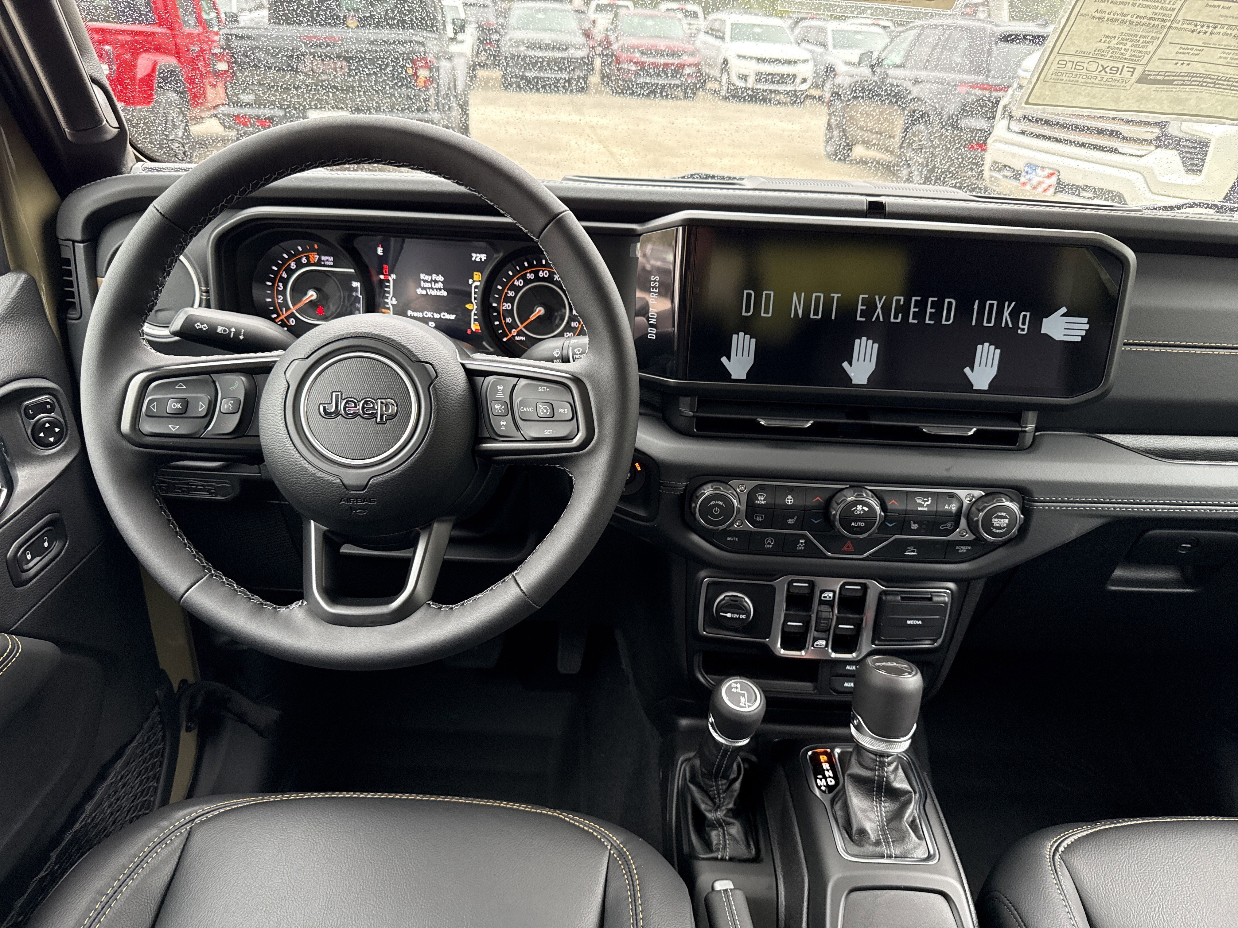 New 2025 Jeep Gladiator Sport w/ Premium Package image 22