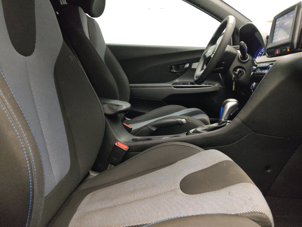 Used 2020 Hyundai Veloster 2.0 FWD image 21