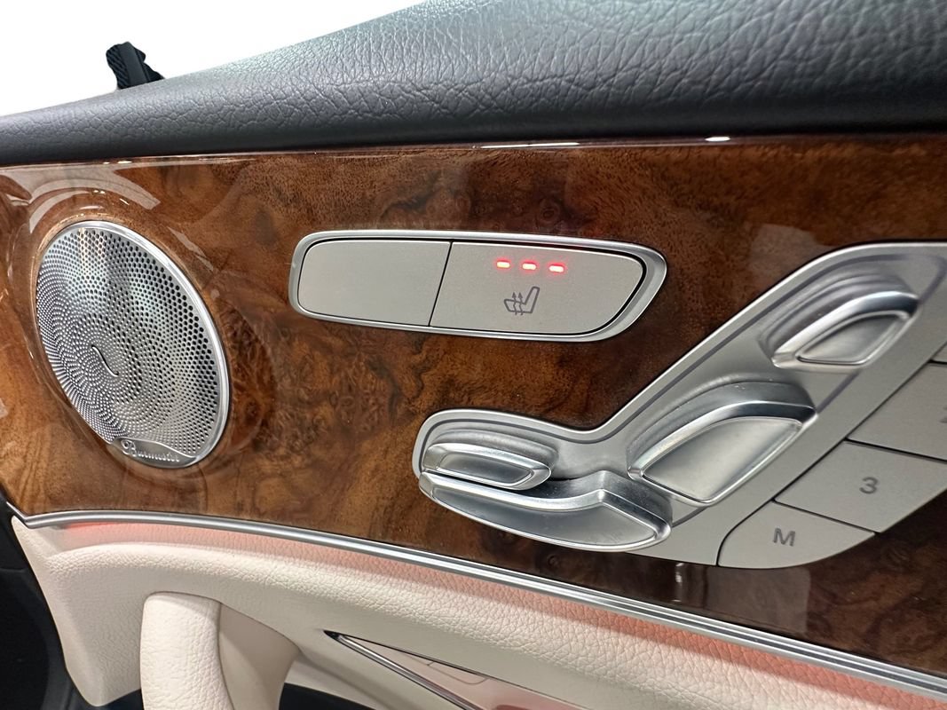 Used 2018 Mercedes-Benz E 300 4MATIC image 20
