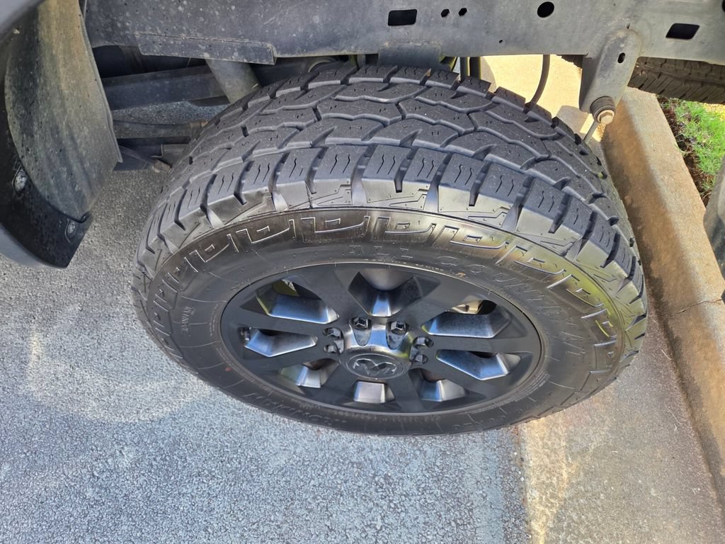 Used 2024 RAM 2500 Big Horn w/ Night Edition AWD/4WD image 7