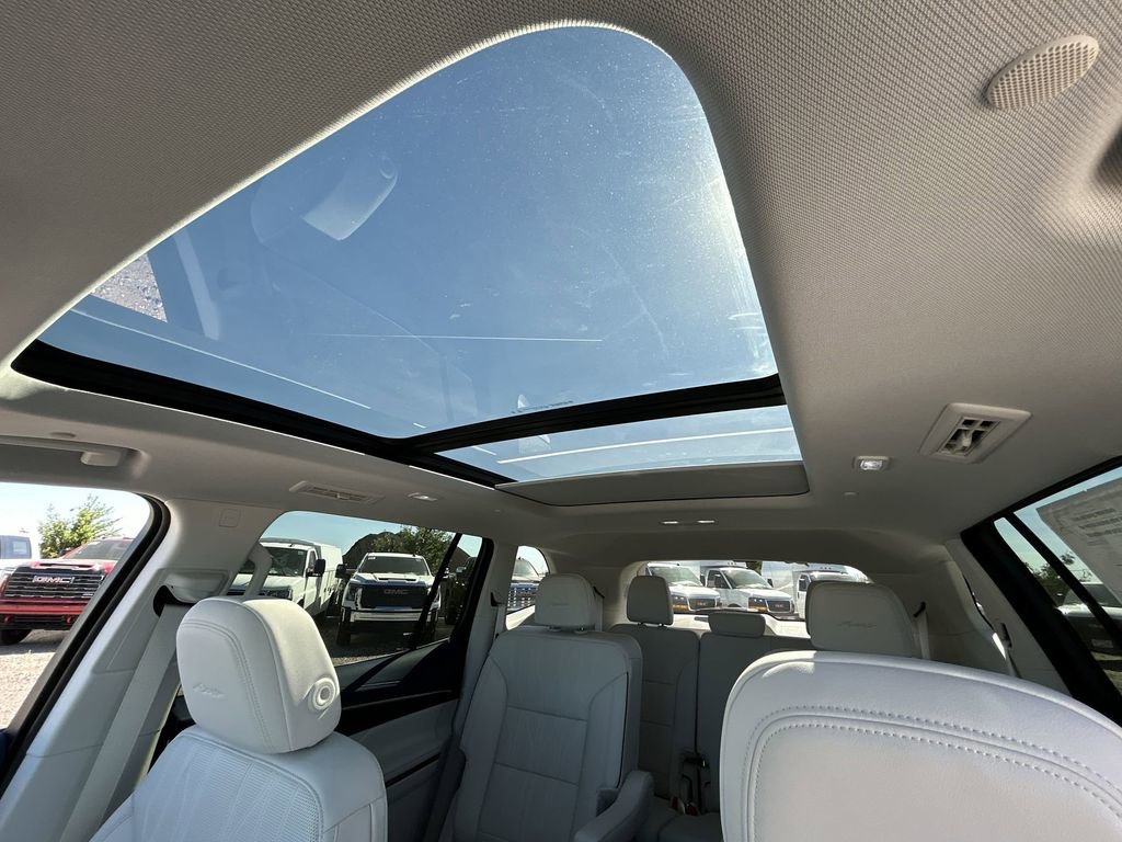 New 2026 Buick Enclave Avenir w/ Super Cruise Package FWD image 19