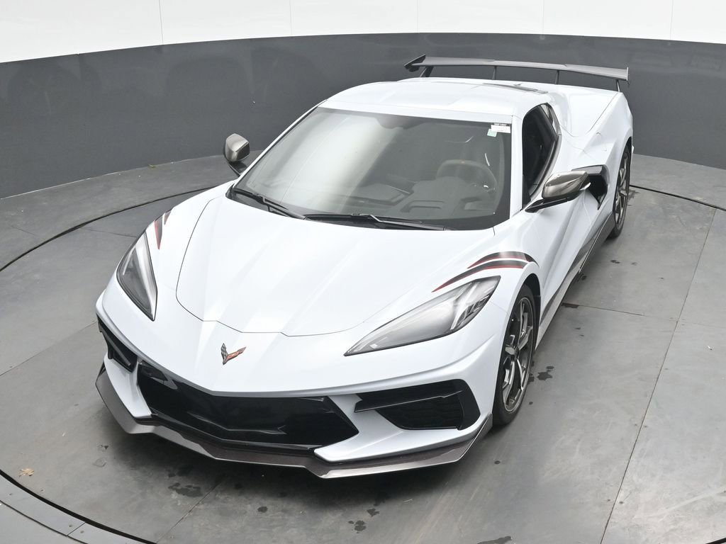 Used 2022 Chevrolet Corvette Stingray Premium Cpe w/ Z51 Performance Package RWD image 28