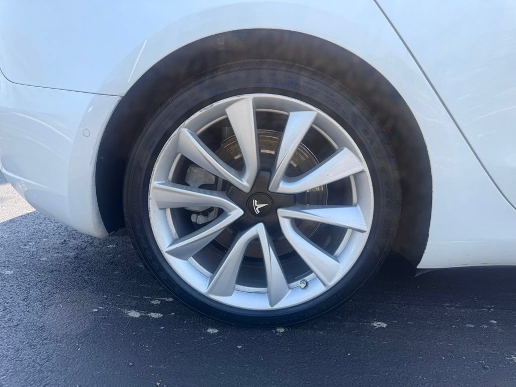 Used 2020 Tesla Model 3 Long Range AWD/4WD image 44