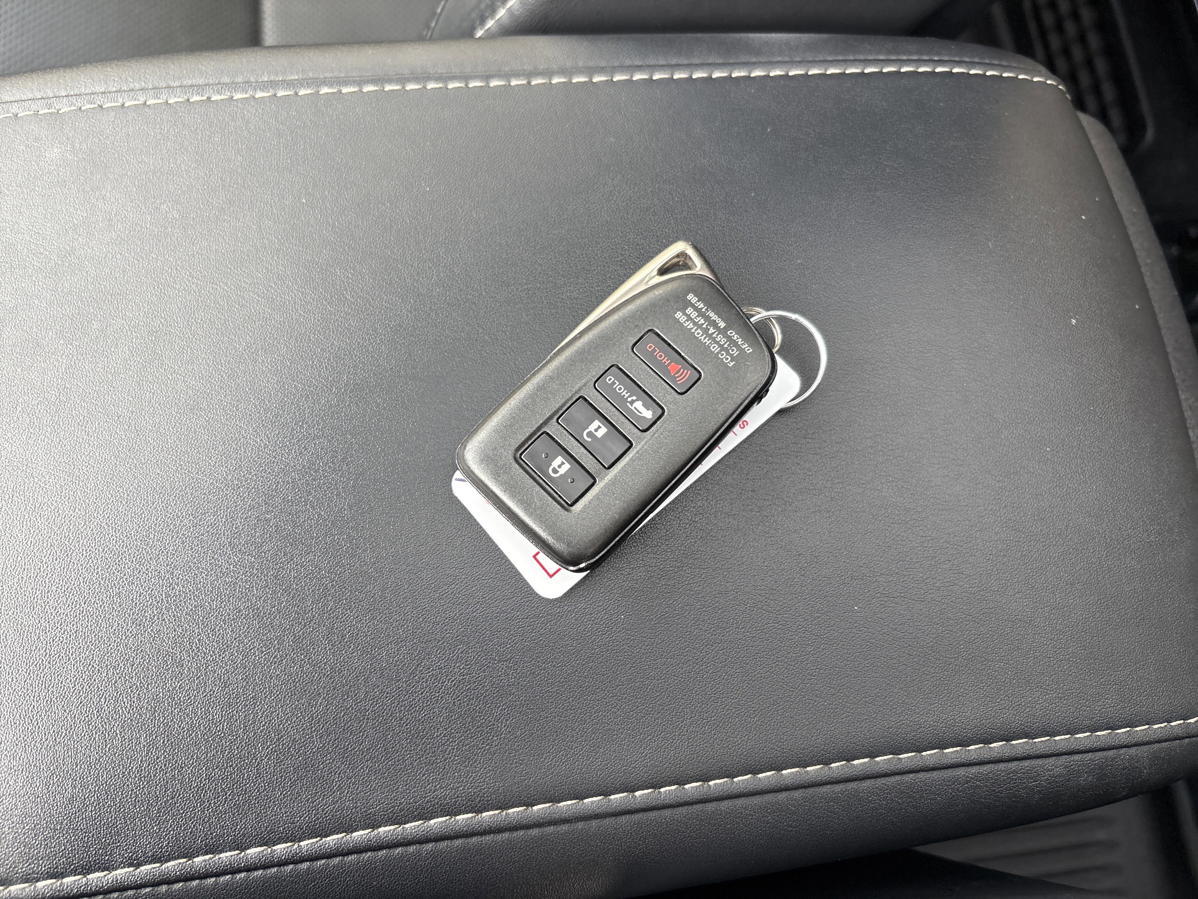 Used 2020 Lexus RX 450h AWD w/ Luxury Package image 35