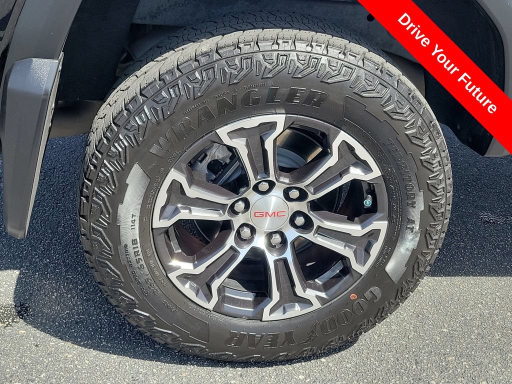 Used 2023 GMC Canyon AT4 w/ AT4 Premium Package AWD/4WD image 29