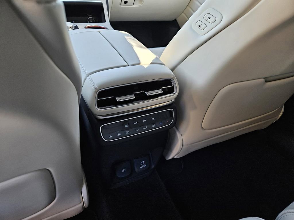 New 2026 Genesis GV80 3.5T Prestige image 17
