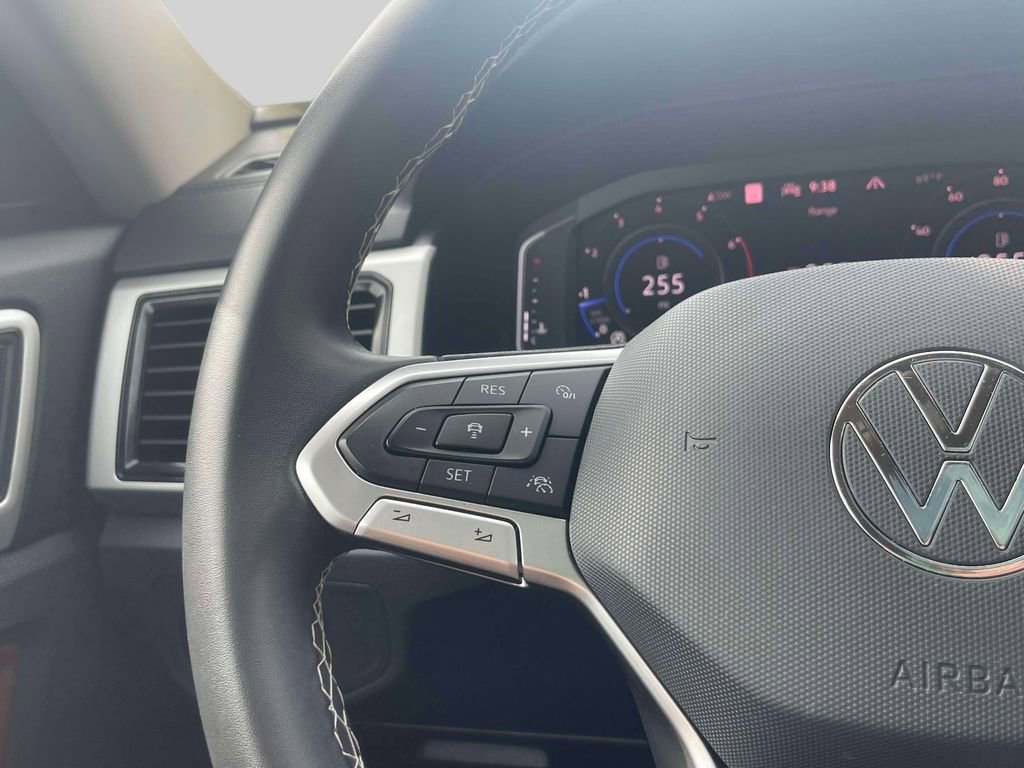 Used 2022 Volkswagen Atlas SEL image 23