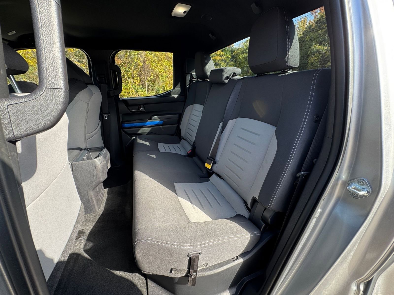 Used 2025 Toyota Tacoma SR image 32