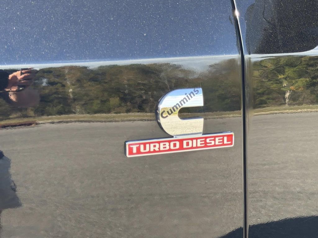 Used 2024 RAM 3500 Big Horn image 11