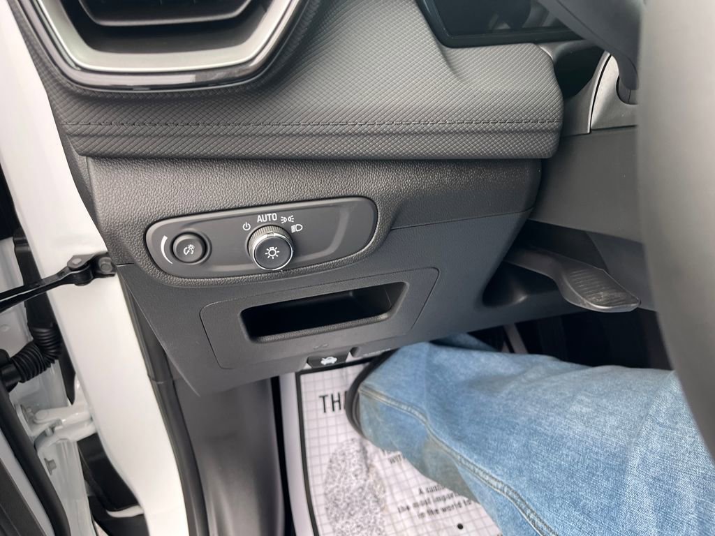 New 2026 Chevrolet TrailBlazer LT w/ LT Cold Weather Package image 13