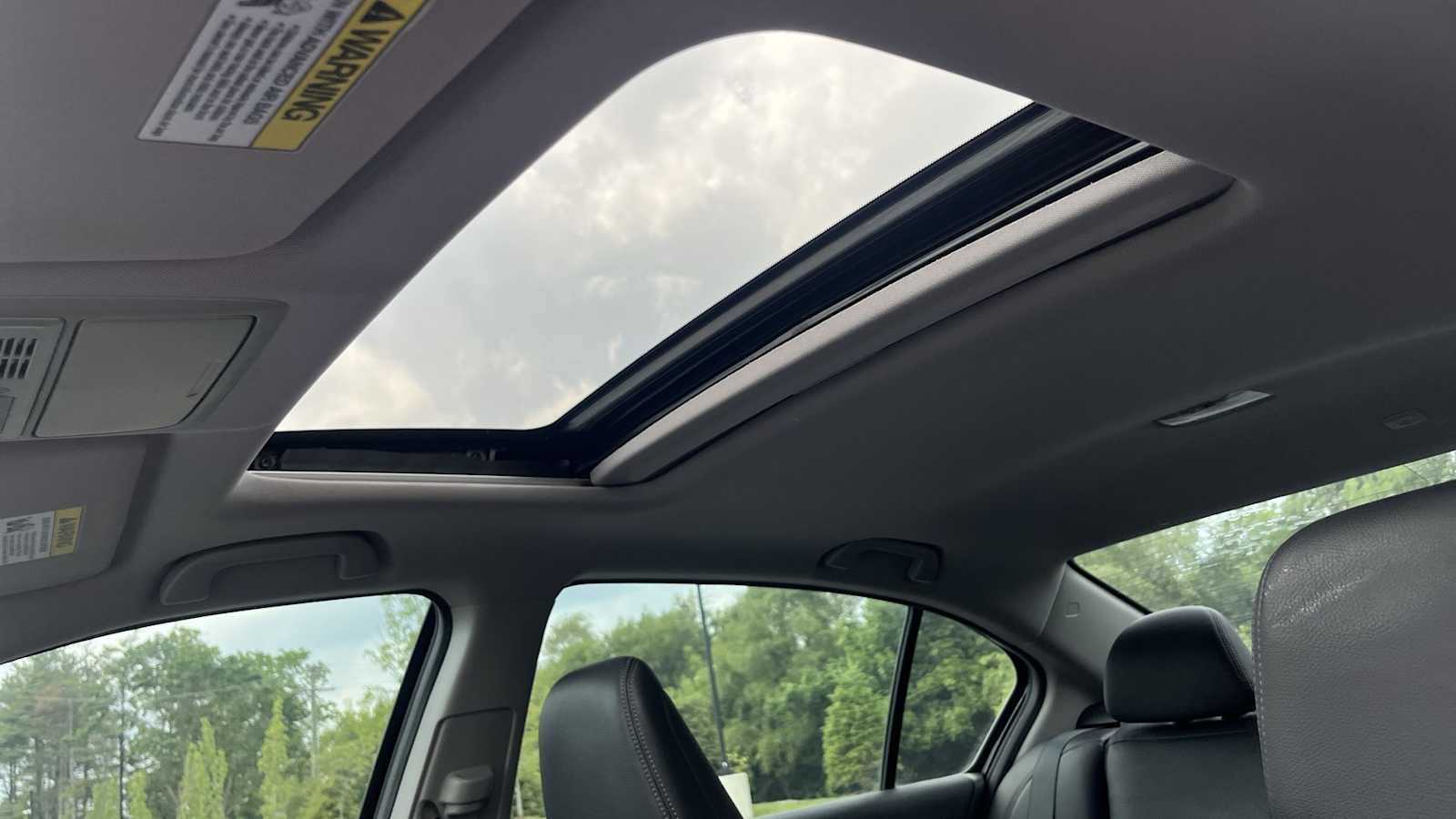 Used 2017 Honda Accord EX-L image 33