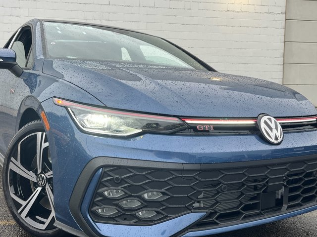 New 2025 Volkswagen GTI SE image 6