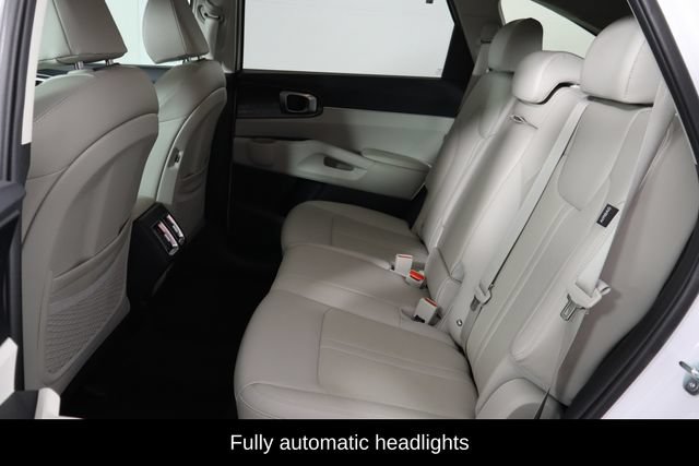 Used 2025 Kia Sorento S FWD image 14