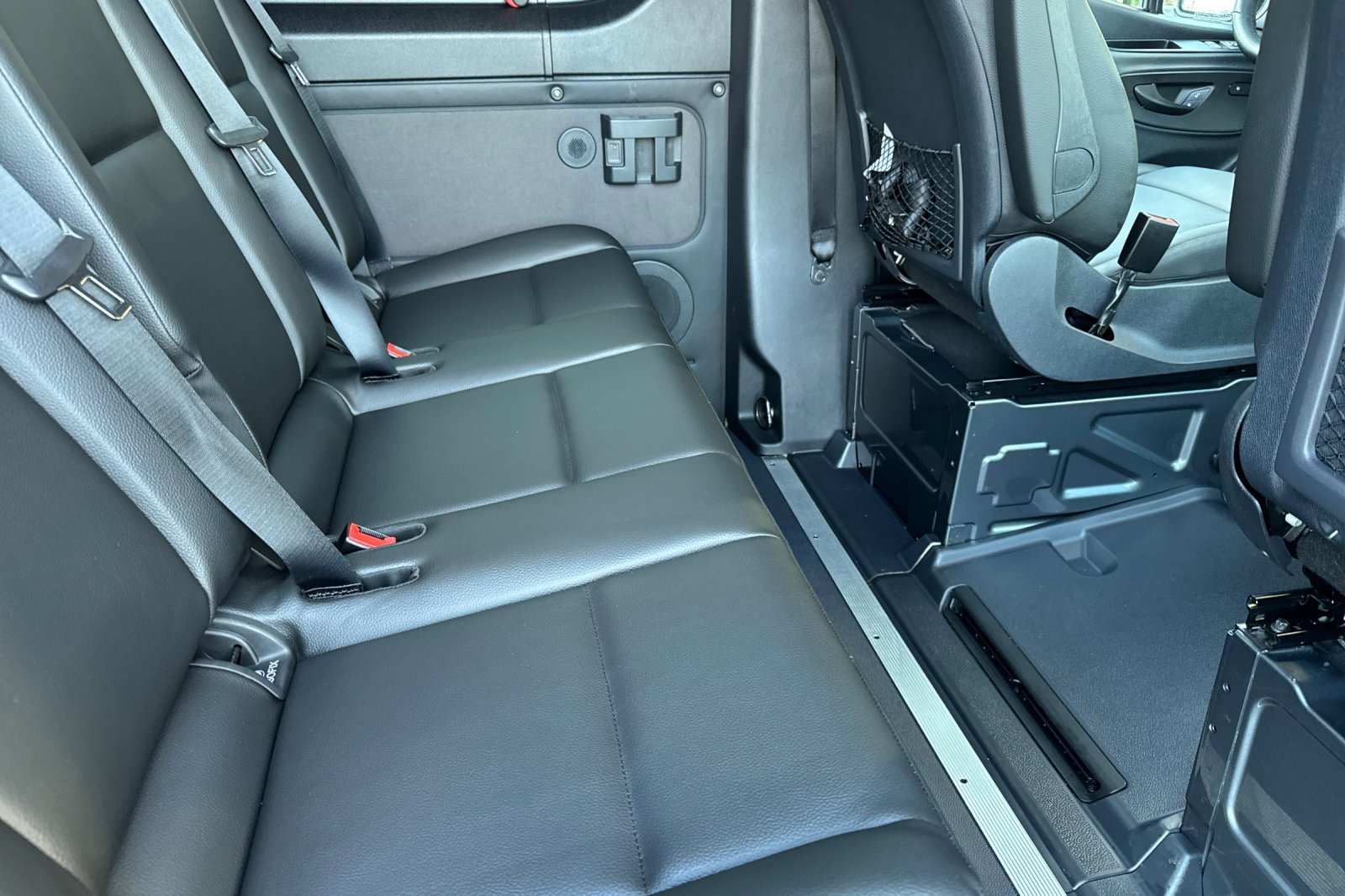 Used 2025 Mercedes-Benz Sprinter 2500 image 12