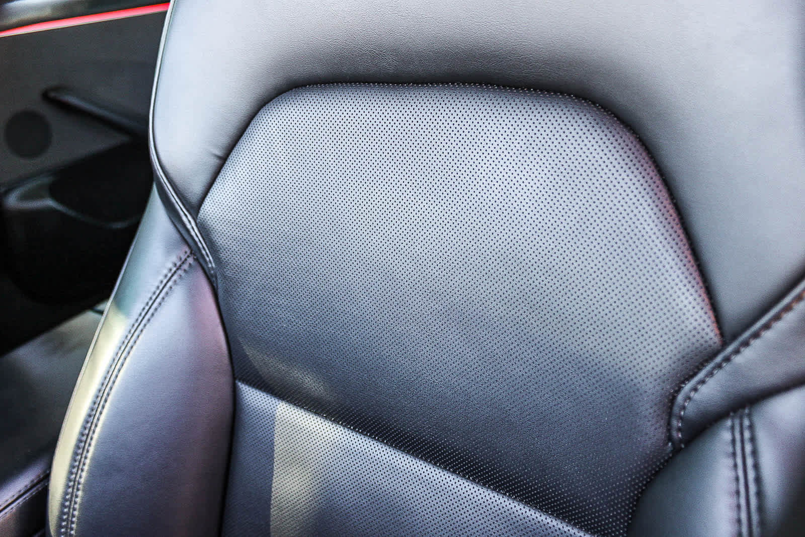 Used 2024 Tesla Model 3 Standard Range image 23