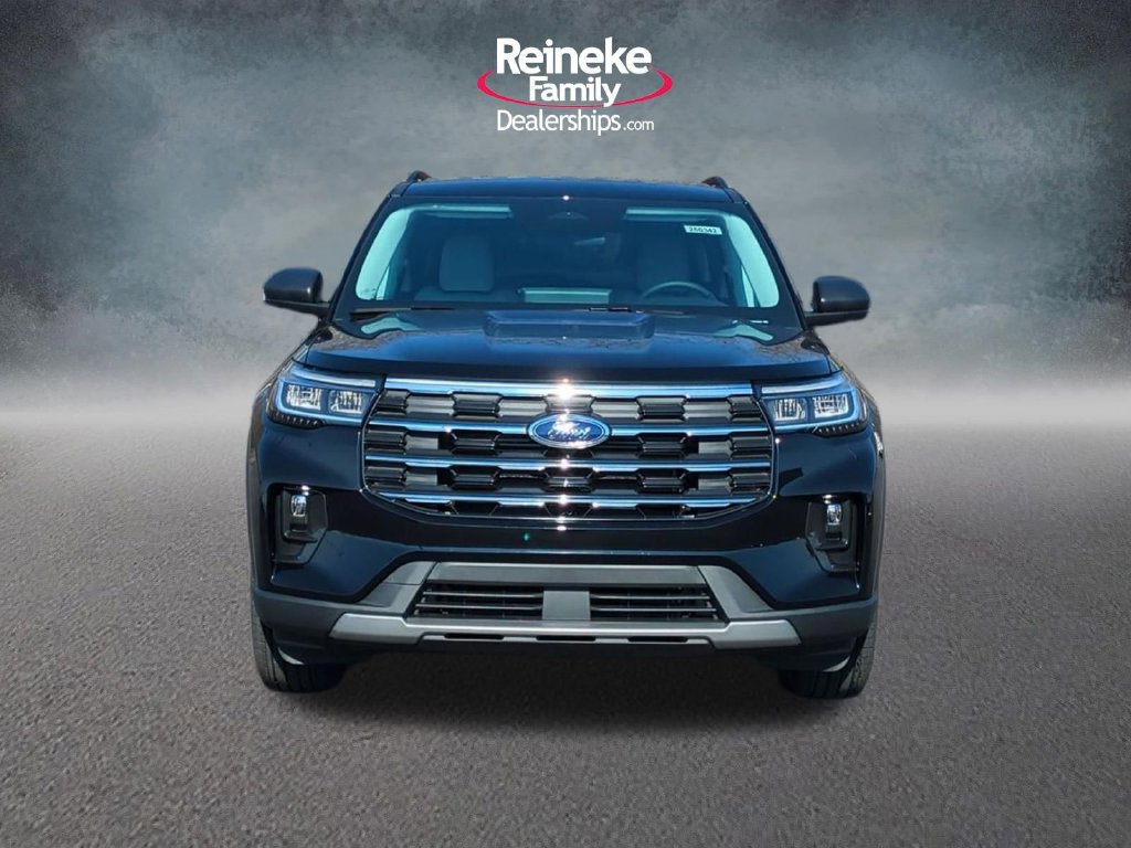 New 2026 Ford Explorer Active w/ Active Comfort Package AWD/4WD image 2