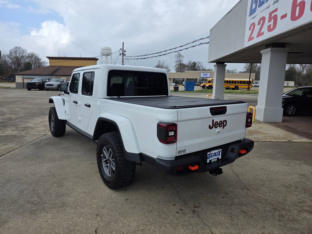 Used 2026 Jeep Gladiator Mojave image 3
