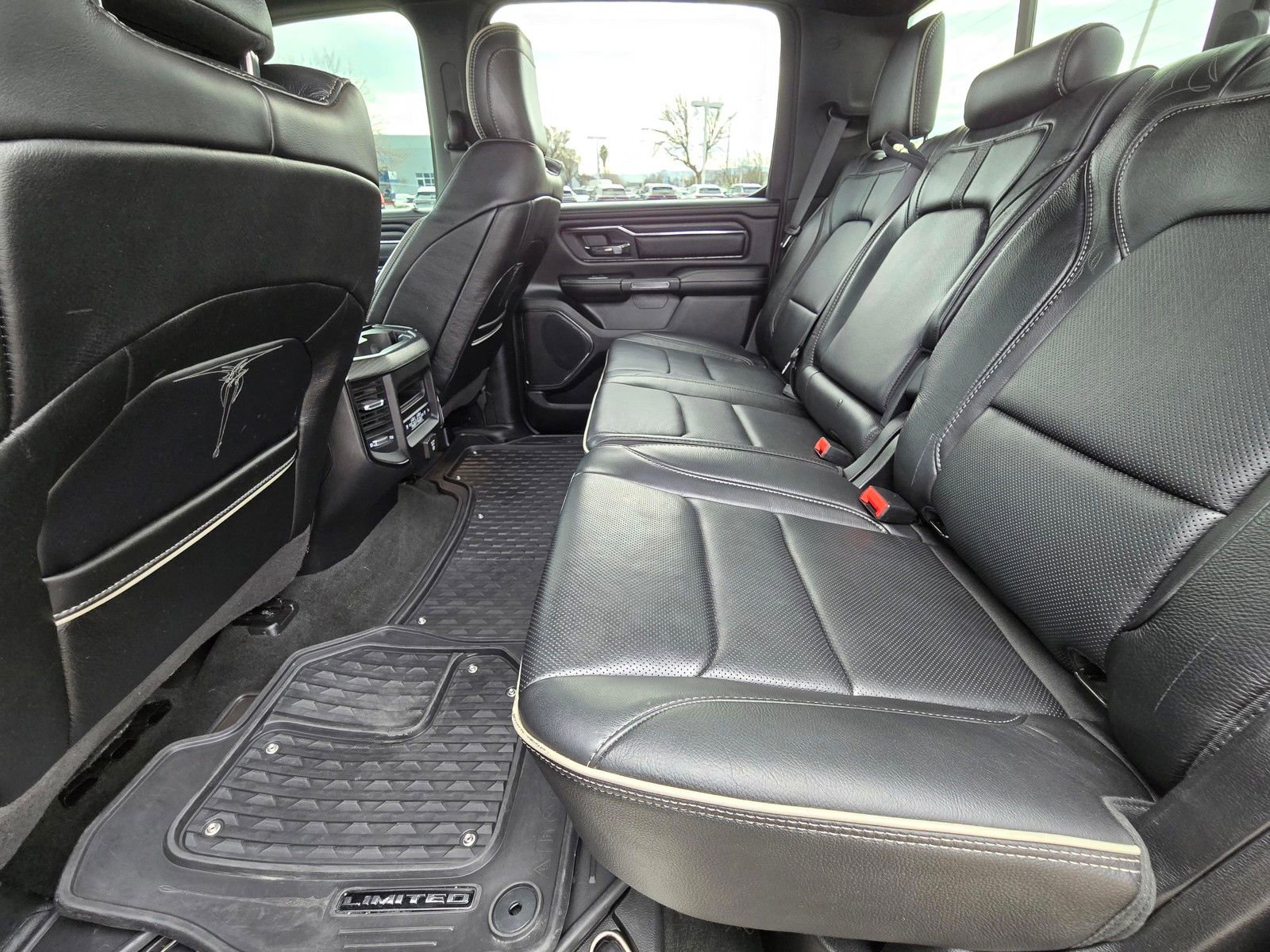 Used 2023 RAM 1500 Limited image 10