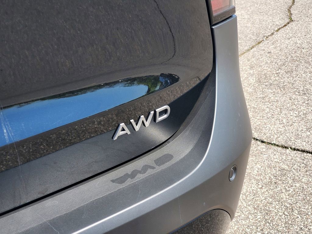 New 2026 Nissan Kicks SV AWD/4WD image 7