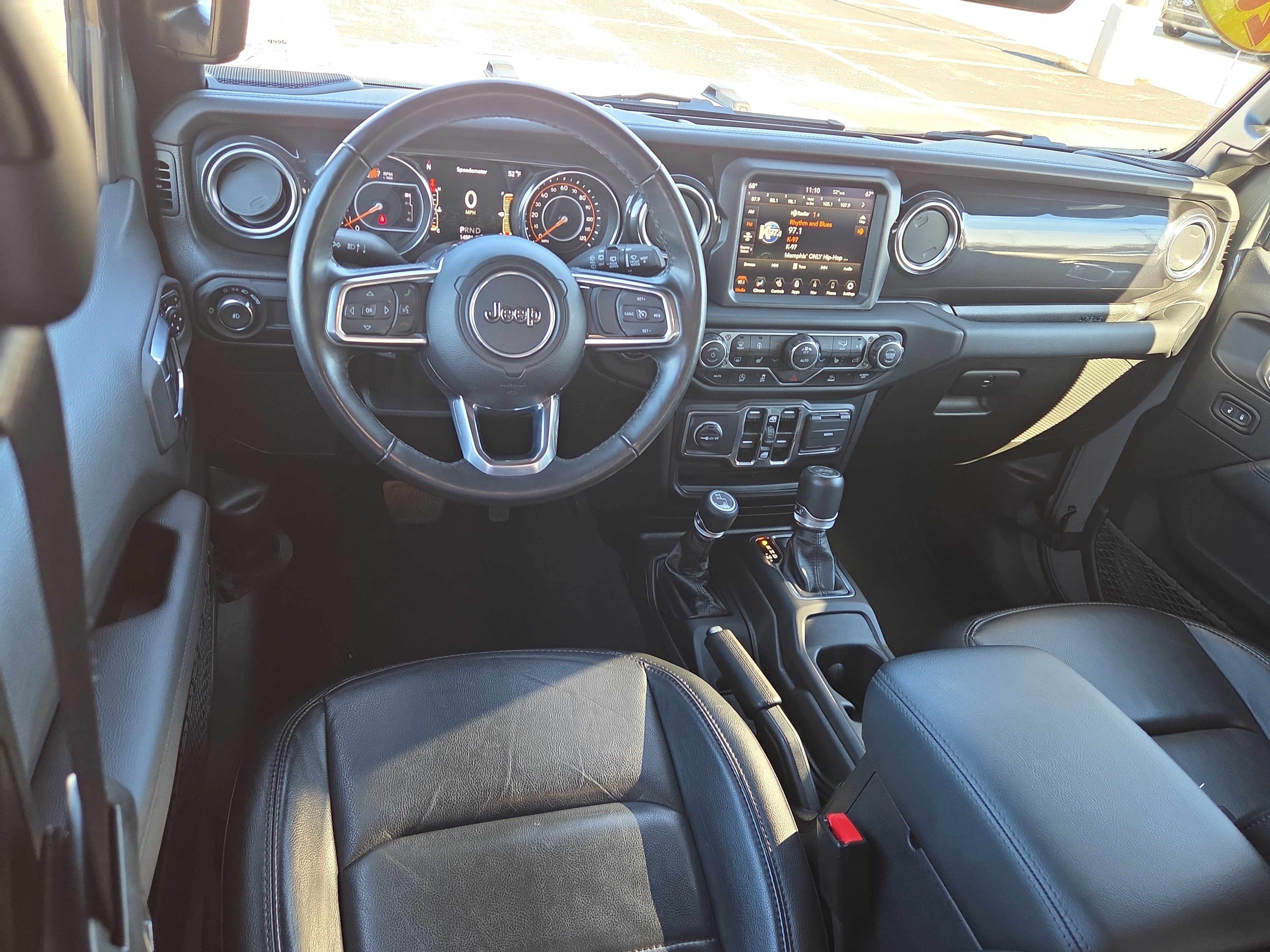 Used 2023 Jeep Wrangler Unlimited Sahara image 7