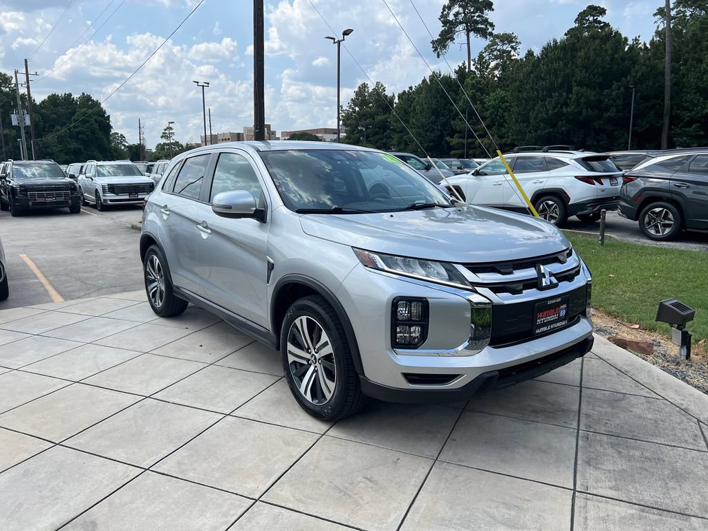 Used 2024 Mitsubishi Outlander Sport ES AWD/4WD image 3