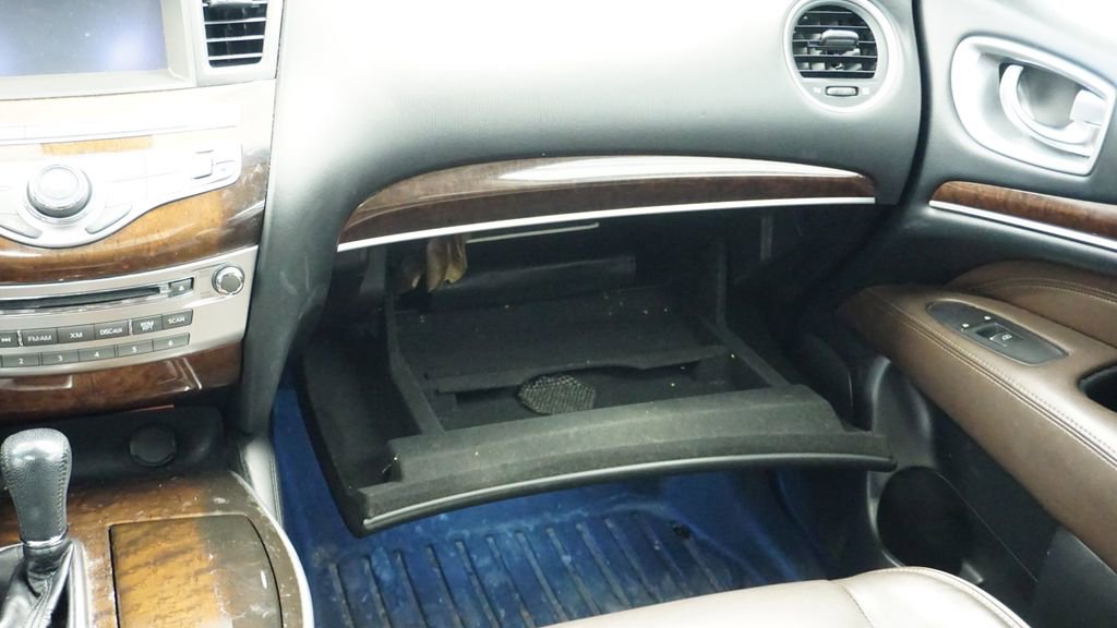 Used 2014 INFINITI QX60 AWD w/ Premium Plus Package image 22