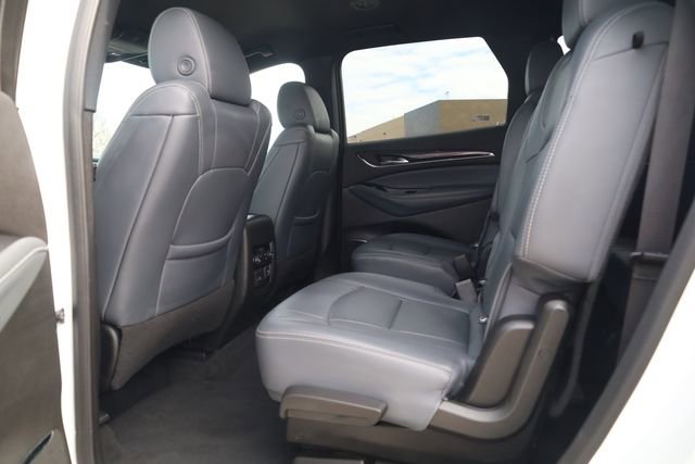 Used 2024 Buick Enclave Premium image 22