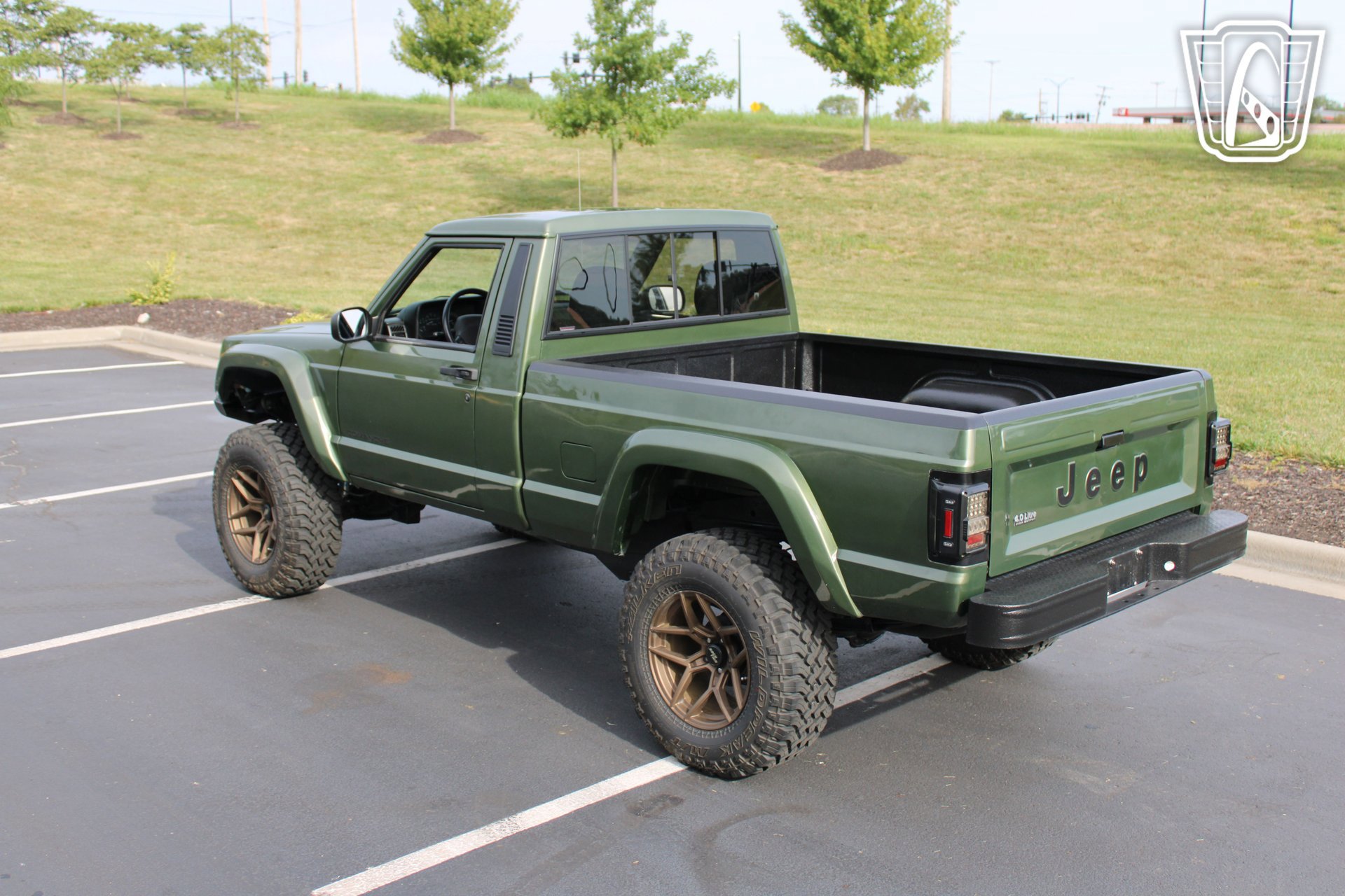 Used 1990 Jeep Comanche 2WD image 11