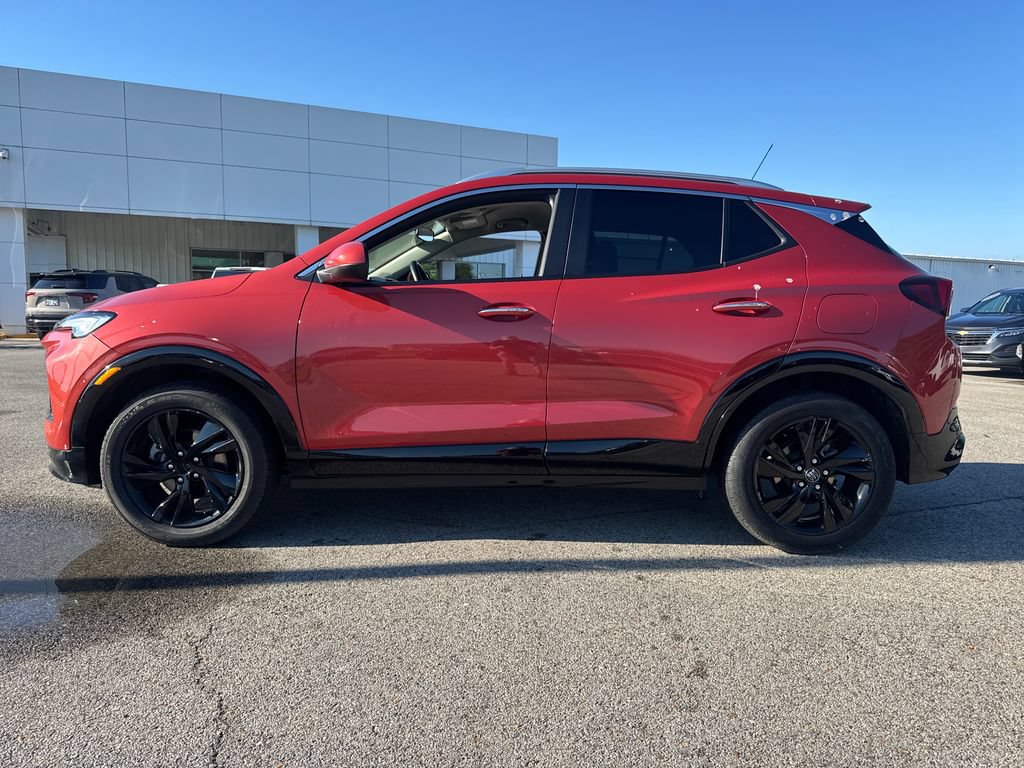 Used 2024 Buick Encore GX Sport Touring AWD/4WD image 3