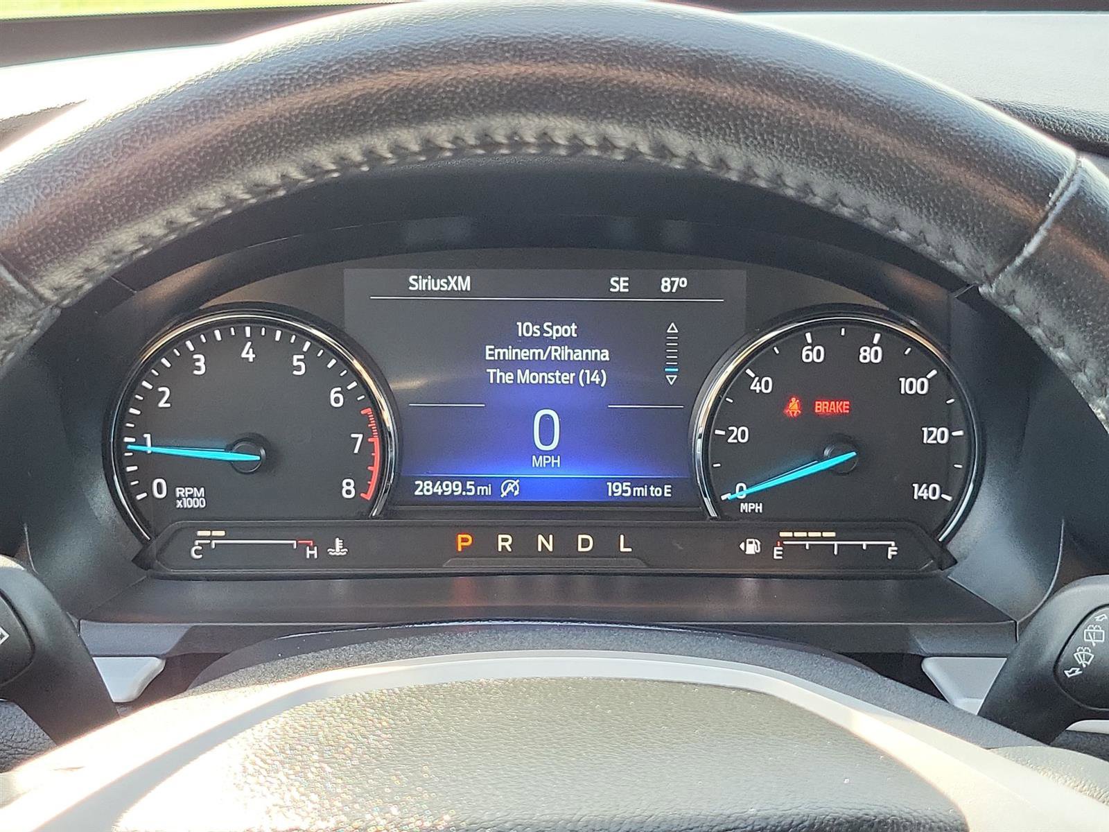 Used 2023 Ford Explorer XLT image 11