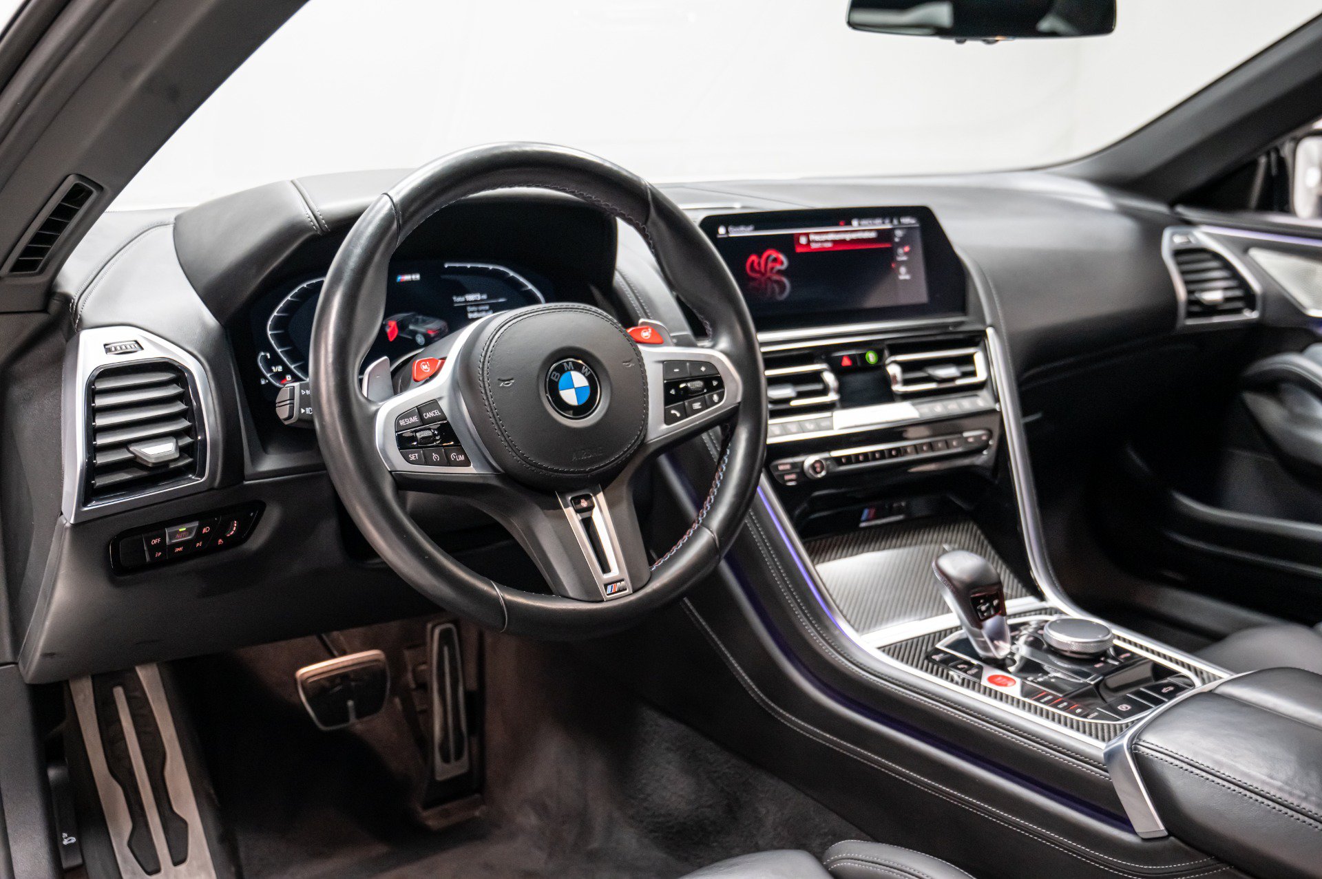 Used 2022 BMW M8 Competition AWD/4WD image 6