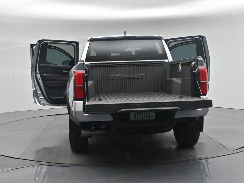 Used 2025 Toyota Tacoma TRD Off-Road image 35