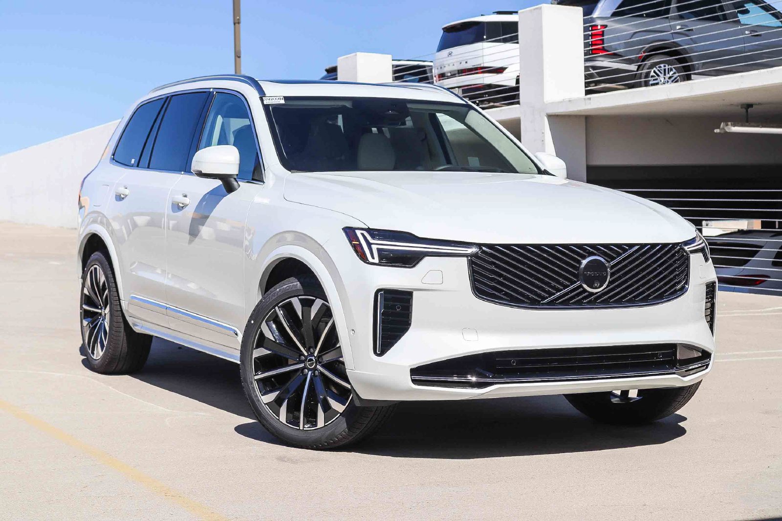 New 2027 Volvo XC90 B6 Ultra AWD/4WD image 1