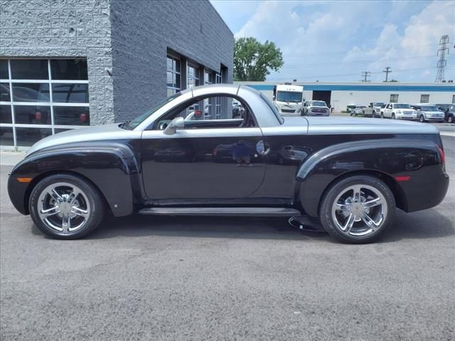 Used 2006 Chevrolet SSR w/ Preferred Equipment Group image 10