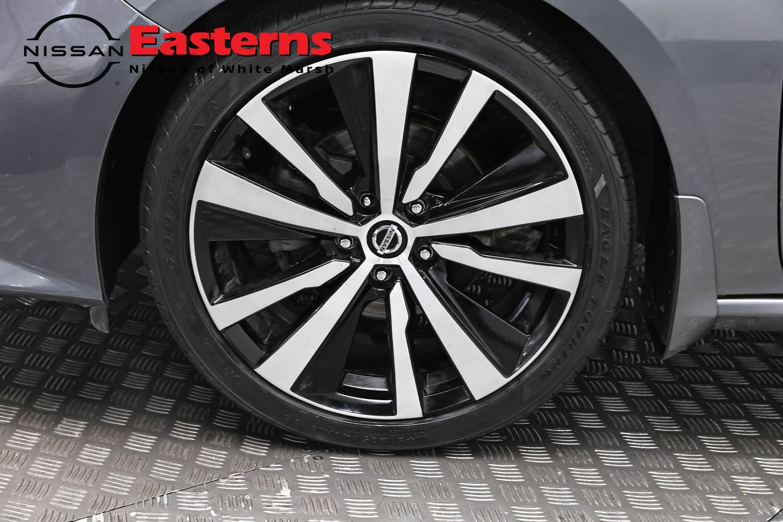 Used 2020 Nissan Altima 2.5 SR FWD image 31