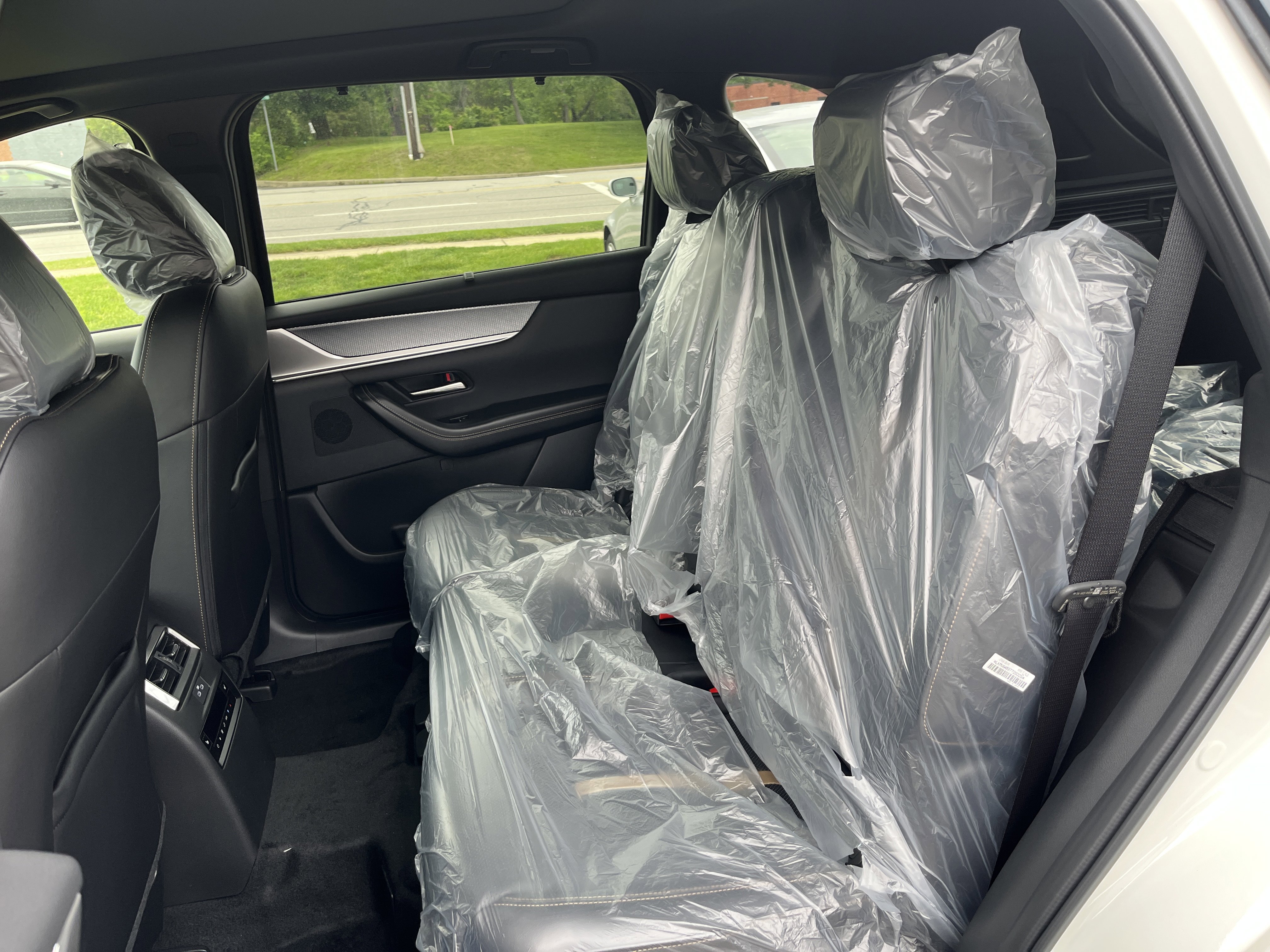New 2025 MAZDA CX-70 3.3 Turbo w/ Premium Plus Pkg image 25