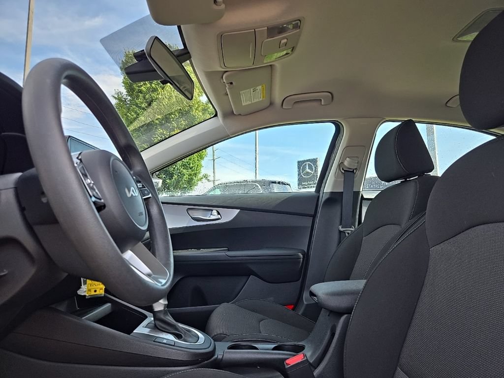 Certified 2023 Kia Forte LXS FWD image 29