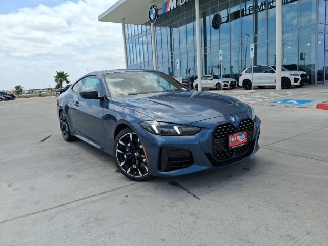 New 2026 BMW 430i Coupe w/ M Sport Package