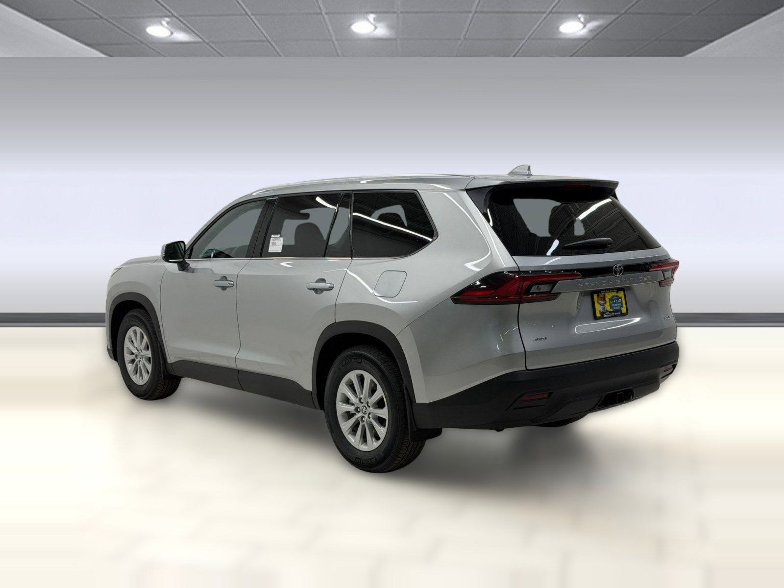 New 2026 Toyota Grand Highlander XLE image 2